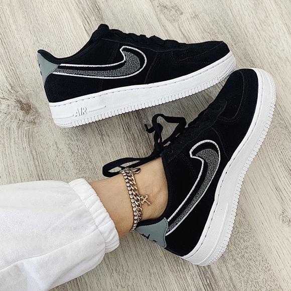 Nike Shoes - Nike air force 1 sneakers